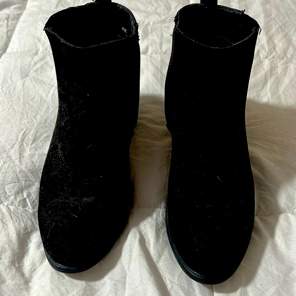 Ankle boots
